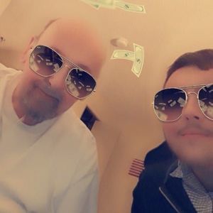 Meet your Posher, Robert